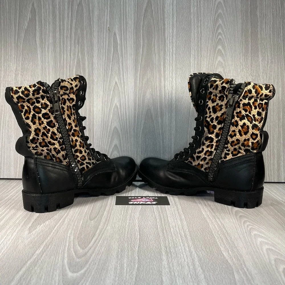 J75 Strong women Jump Cheetah‎ Print Combat boots Size 5